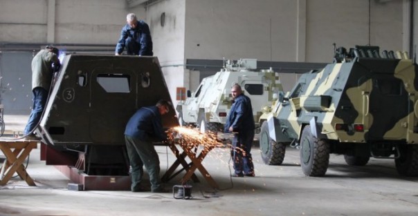Украинская армия заказала 20 «скандальных» бронемашин «Дозор-Б»