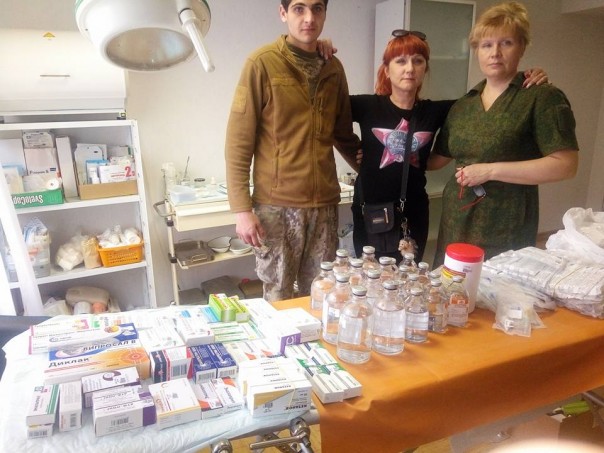 Владимир Меньшов передал миллион рублей на нужды Донбасса Владимир Меньшов передал миллион рублей на нужды Донбасса