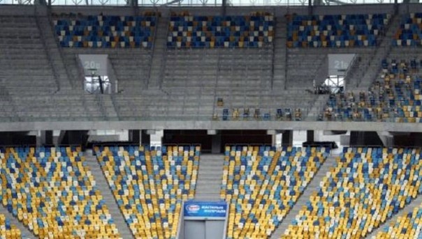 Днище: У нерабов нет денег даже на новые кресла для "Евровидения-2017". Днище: У нерабов нет денег даже на новые кресла для "Евровидения-2017".