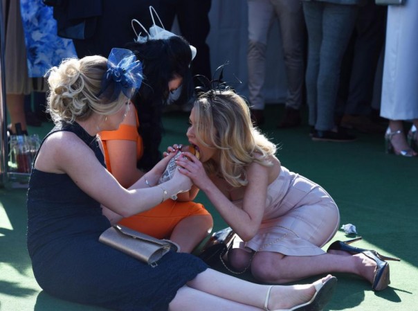 Учитесь, ватники, как отдыхают настоящие бараны и баронесы, сэры и серихи Учитесь, ватники, как отдыхают настоящие бараны и баронесы, сэры и серихи