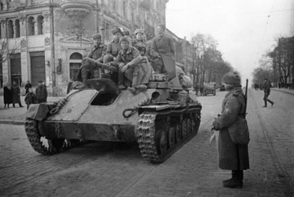 С Днём освобождения, Город-герой Одесса! С Днём освобождения, Город-герой Одесса!