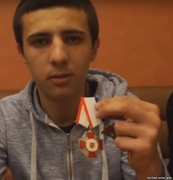 17 мгновений Крымской весны. Интервью с ополченцем Андреем Савельевым