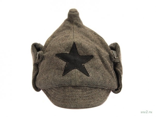 Символ Красной армии. Богатырка, фрунзевка, буденовка Символ Красной армии. Богатырка, фрунзевка, буденовка