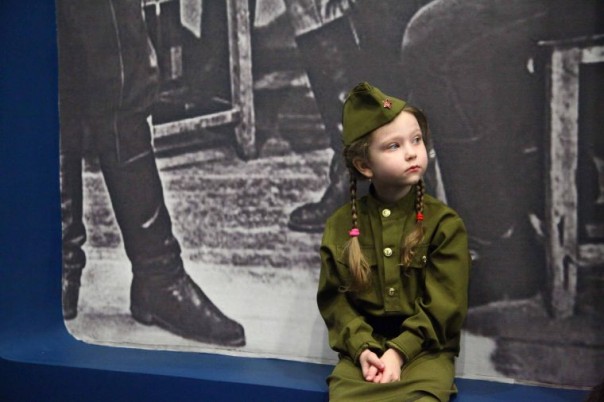 Сводка от МО ДНР 12 апреля 2017. На складе боеприпасов укрофашистов под Ясиноватой прогремел взрыв Сводка от МО ДНР 12 апреля 2017. На складе боеприпасов укрофашистов под Ясиноватой прогремел взрыв