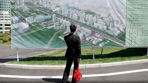 Корейское чудо: Ким Чен Ын открыл в Пхеньяне «образцовую улицу»
