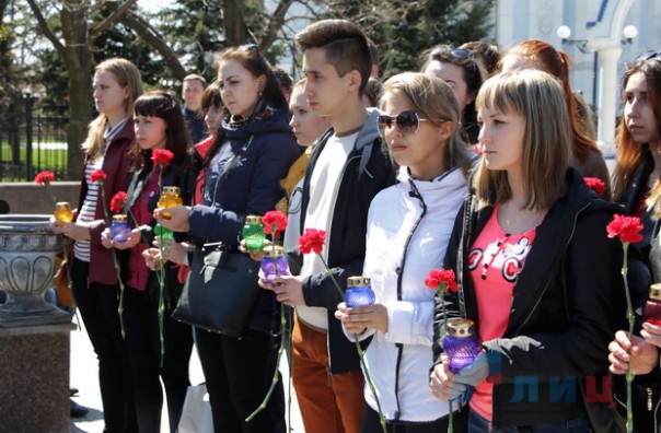 Сводка от НМ ЛНР 13 апреля 2017. Обращение Главы ЛНР Игоря Плотницкого по случаю Дня жертв украинской агрессии