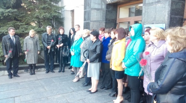 Сводка от НМ ЛНР 13 апреля 2017. Обращение Главы ЛНР Игоря Плотницкого по случаю Дня жертв украинской агрессии