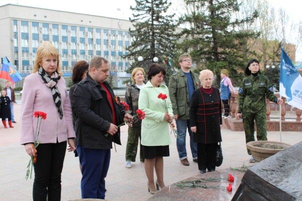 Сводка от НМ ЛНР 14 апреля 2017. Укрофашисты за неделю выпустили по территории Республики 464 боеприпаса Сводка от НМ ЛНР 14 апреля 2017. Укрофашисты за неделю выпустили по территории Республики 464 боеприпаса