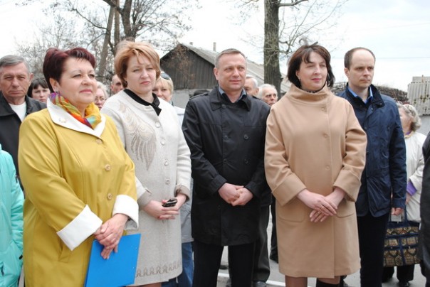 Сводка от НМ ЛНР 14 апреля 2017. Укрофашисты за неделю выпустили по территории Республики 464 боеприпаса Сводка от НМ ЛНР 14 апреля 2017. Укрофашисты за неделю выпустили по территории Республики 464 боеприпаса