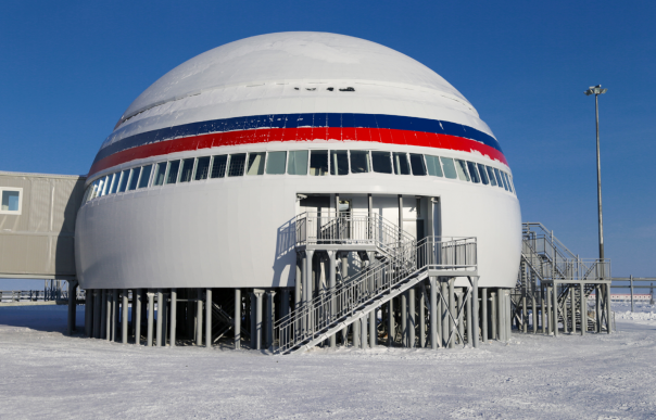 Минобороны показало уникальную военную базу "Арктический трилистник"