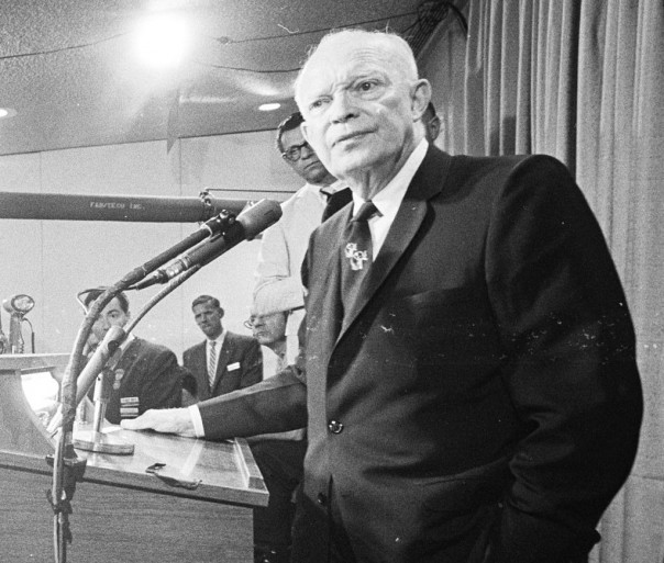 Безоговорочная капитуляция: почему Запад не может простить Красной армии взятие Берлина