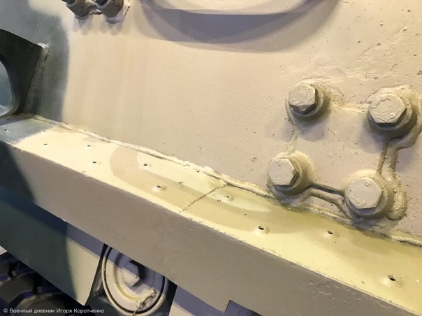 Экспозиция Украины на IDEX-2017. Не стреляйте в пианиста, он играет как умеет! Экспозиция Украины на IDEX-2017. Не стреляйте в пианиста, он играет как умеет!