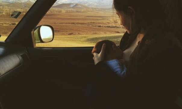 Дочь президента Кыргызстана удалилась из соцсетей из-за критики ее откровенных фото Дочь президента Кыргызстана удалилась из соцсетей из-за критики ее откровенных фото