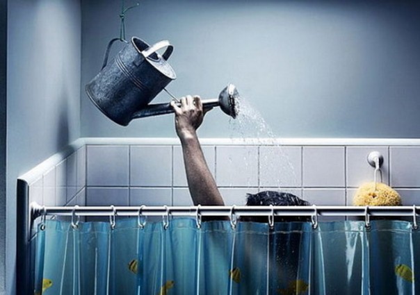 Запасайся, Мариуполь, тазиками: горячая вода кончилась…