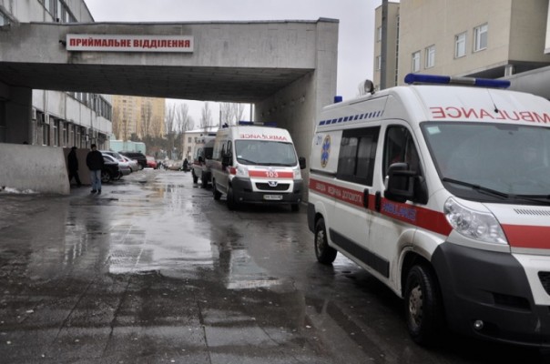 В Киеве нацисты напали на левого активиста: парень госпитализирован с ножевыми ранениями