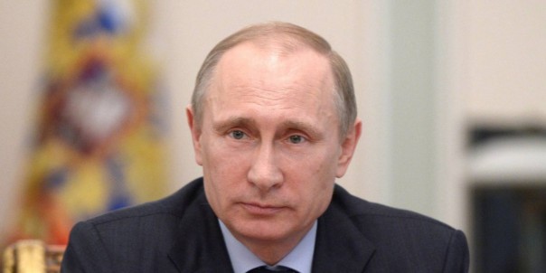 Опрос: россияне рассказали, чем восхищает Владимир Путин