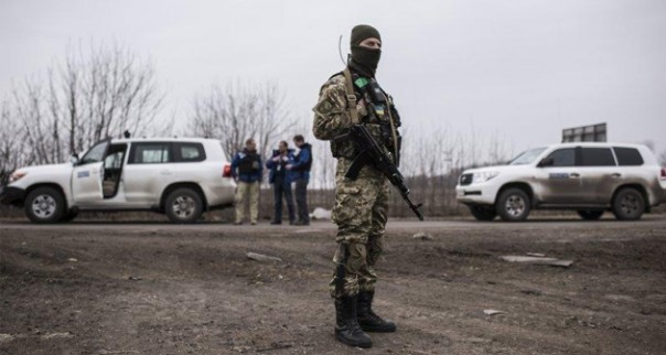 В районе подрыва авто ОБСЕ армия ЛНР вступила в огневой контакт с диверсантами 18+