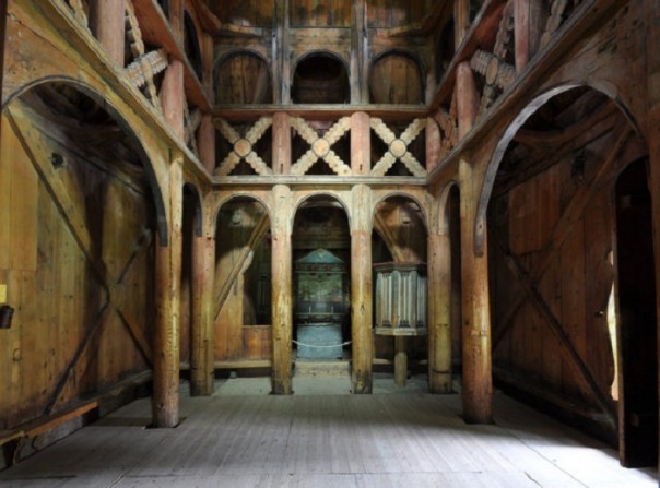 Древнее наследие деревянного зодчества: уникальные европейские церкви, построенные без единого гвоздя Древнее наследие деревянного зодчества: уникальные европейские церкви, построенные без единого гвоздя