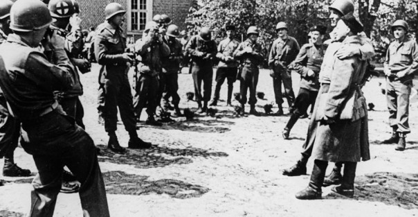 Братья по оружию: 72 года назад состоялась встреча на Эльбе Братья по оружию: 72 года назад состоялась встреча на Эльбе