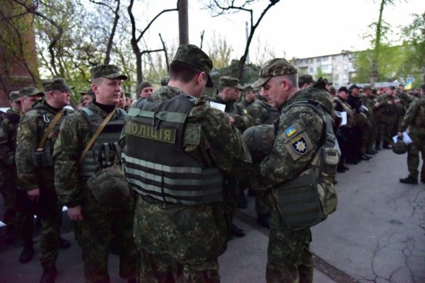 СБУ проводит в Мариуполе "спецоперацию" по зачистке неугодных