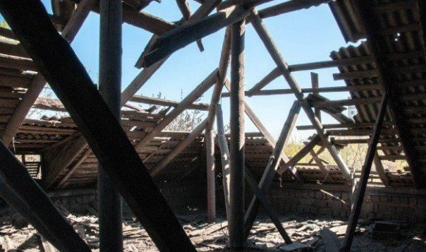 В результате обстрела укрофашистов в Макеевке поврежден многоквартирный дом