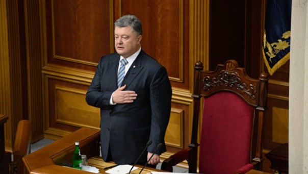 Шоколадный диктатор? Порошенко нашёл способ сохранить власть навсегда