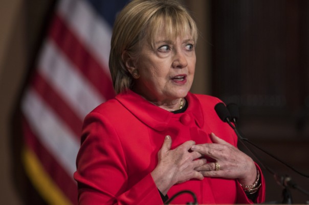 Трамп заявил о связях Клинтон и ее сторонников с Россией