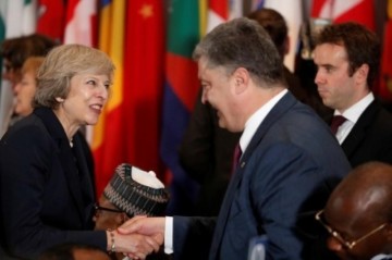 Порошенко поехал в Лондон искать новых хозяев