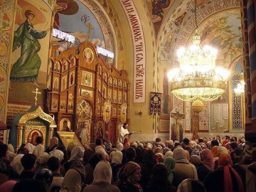 Пасха в Покровском соборе Севастополя взбудоражила воображение украинских СМИ
