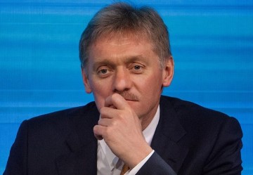 Песков: Кремль изучит данные соцопроса о поддержке россиянами Медведева