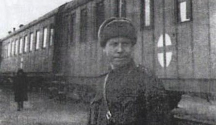 Эшелоны «с того света»: как военно-санитарные поезда обманывали смерть Эшелоны «с того света»: как военно-санитарные поезда обманывали смерть