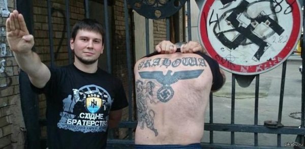 Будете кричать не "Хайль", а "Слава". Борис Стругацкий о простоте фашизма Будете кричать не "Хайль", а "Слава". Борис Стругацкий о простоте фашизма