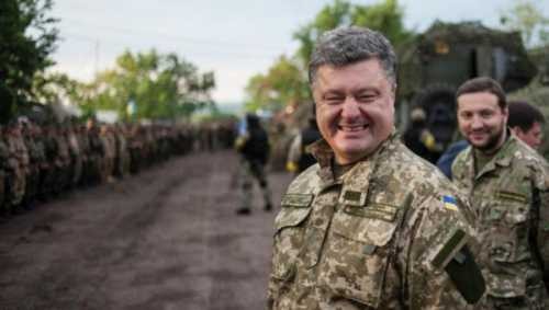 Украинской армии предлагают дерусифицировать строевую стойку Украинской армии предлагают дерусифицировать строевую стойку