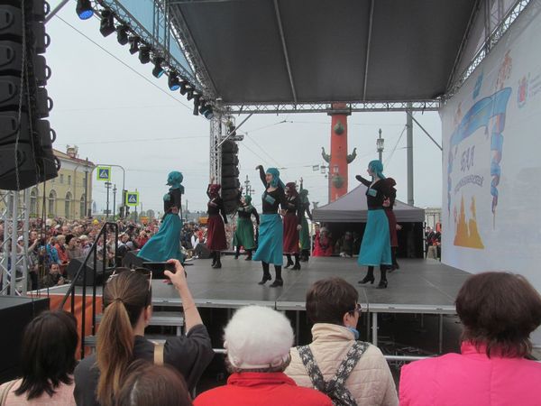 День города здорового человека. "Бал национальностей" Санкт-Петербург. Видео- Фоторепортаж День города здорового человека. "Бал национальностей" Санкт-Петербург. Видео- Фоторепортаж