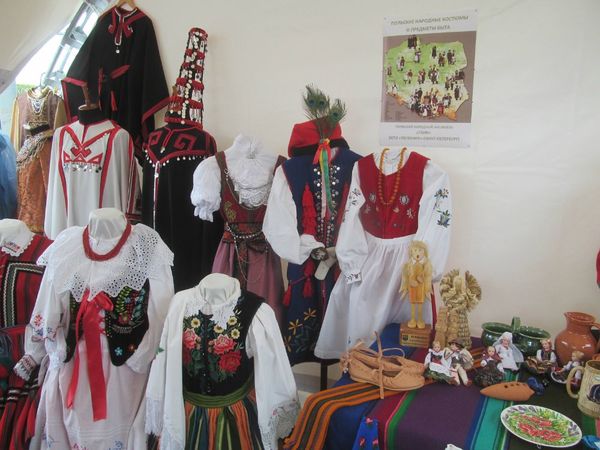 День города здорового человека. "Бал национальностей" Санкт-Петербург. Видео- Фоторепортаж День города здорового человека. "Бал национальностей" Санкт-Петербург. Видео- Фоторепортаж