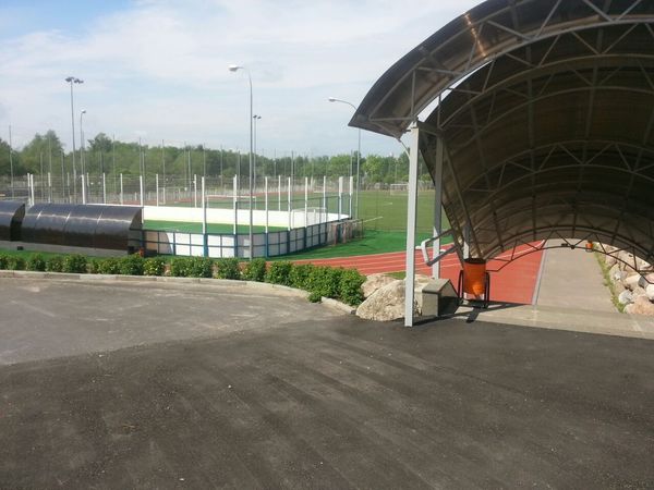 Пока на Украине открывают туалеты... Пока на Украине открывают туалеты...