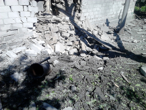 Сводка от НМ ЛНР 29 мая 2017. Укрофашисты обстреляли Первомайск, повреждены дома и хозпостройки