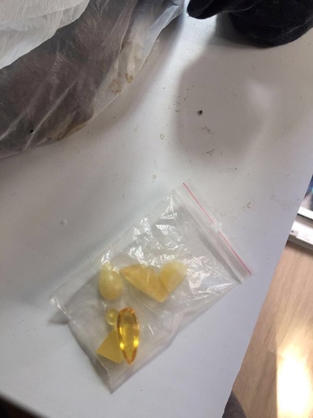 Доколе Киев будет грабить "Янтарную Народную Республику"? На Львовщине задержали контрабанду янтаря в ЕС