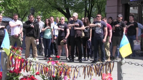 Укрофашисты устроили свою акцию памяти в Одессе и пошли на Куликово поле