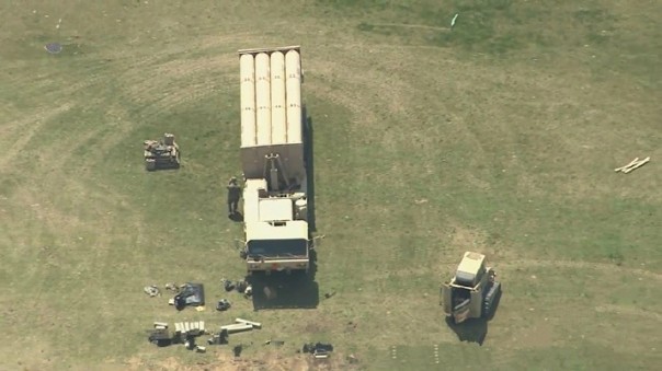 Позиции систем заатмосферного перехвата ракет THAAD в южнокорейской провинции Кенсан-Намдо