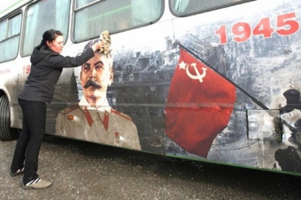 Они торопятся. Но от предчувствия агонии... Владимир Скачко