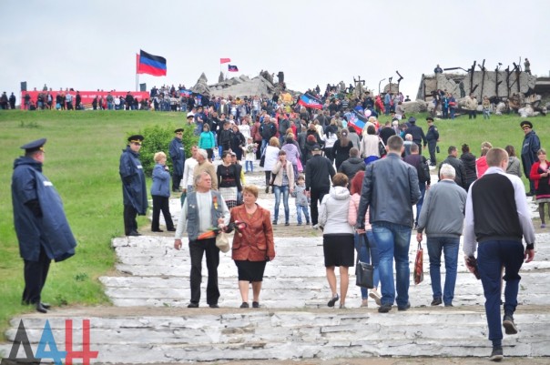 День Победы на Саур-Могиле День Победы на Саур-Могиле