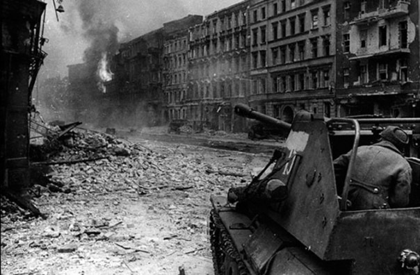 Сдача Берлина — пролог капитуляции фашистской Германии