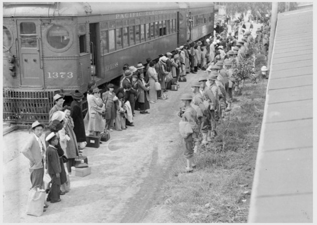 Украинство против интернирования японцев в США Украинство против интернирования японцев в США