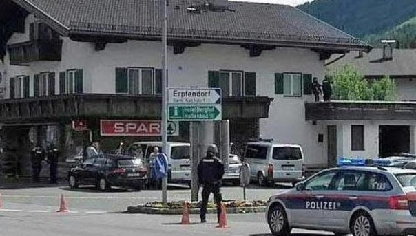 В Австрии захвачен банк