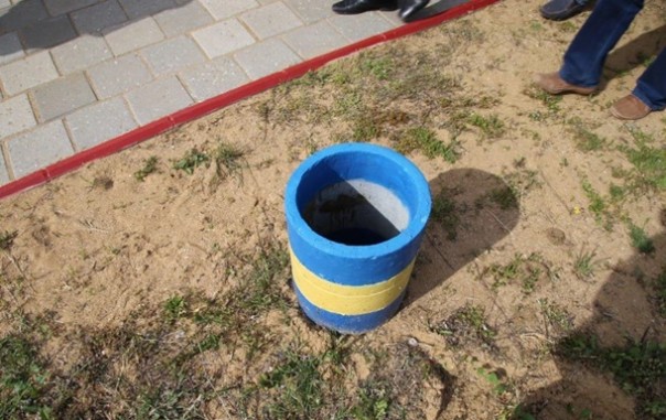 Аксенов нашел "антигосударственные" урны в Крыму Аксенов нашел "антигосударственные" урны в Крыму