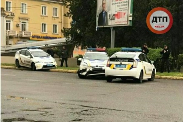 Три дебила - это сила!!! Три дебила - это сила!!!