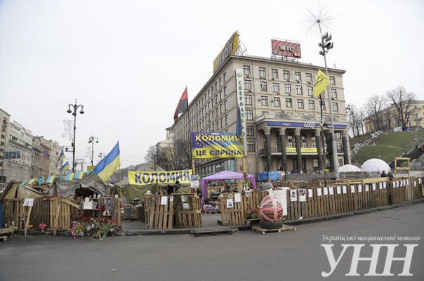Киевская ночь перед дождём на рассвете