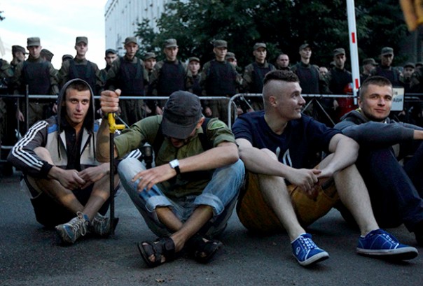 Правые солдаты. Почему украинских националистов ждут суды Линча