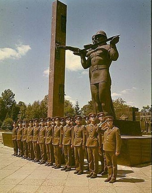 Логика саморазрушения. Олег Ростовцев